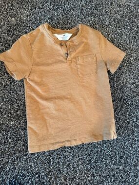 H&M Boys' Rust Short Sleeve Henley Pocket Tee